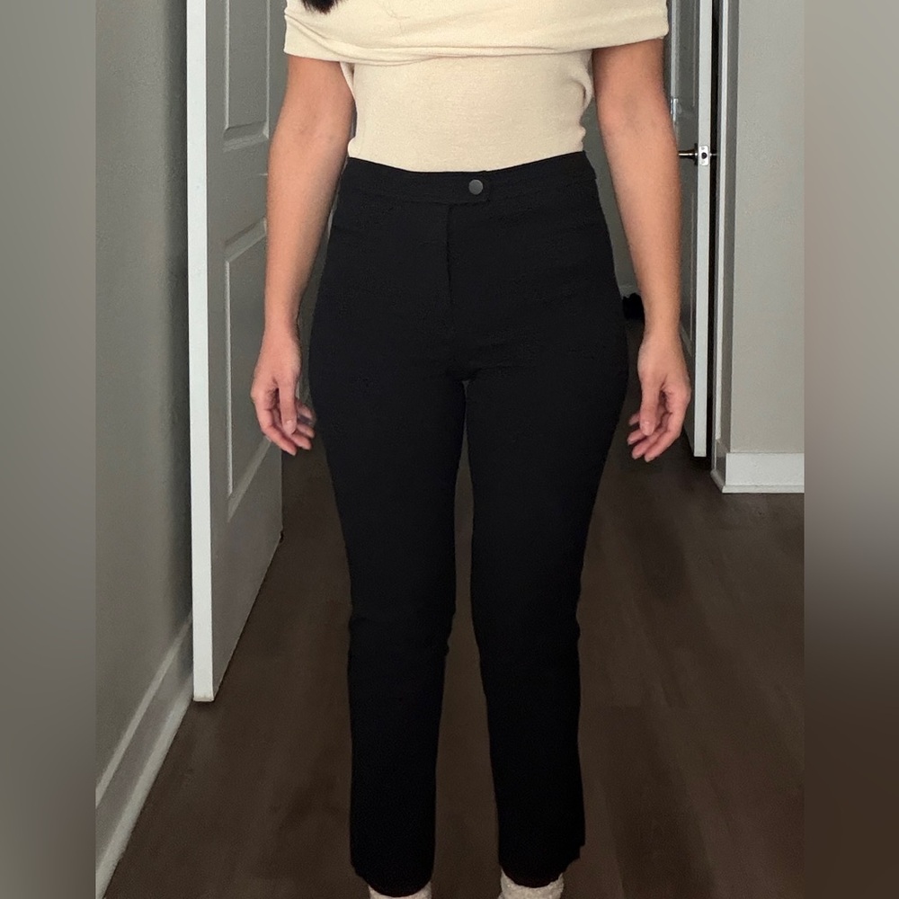 Zara Black Straight Leg Women's Pants